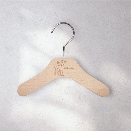 Sustainable Pet Clothes Hanger／
サステナブル ペット ハンガー　イタグレ服